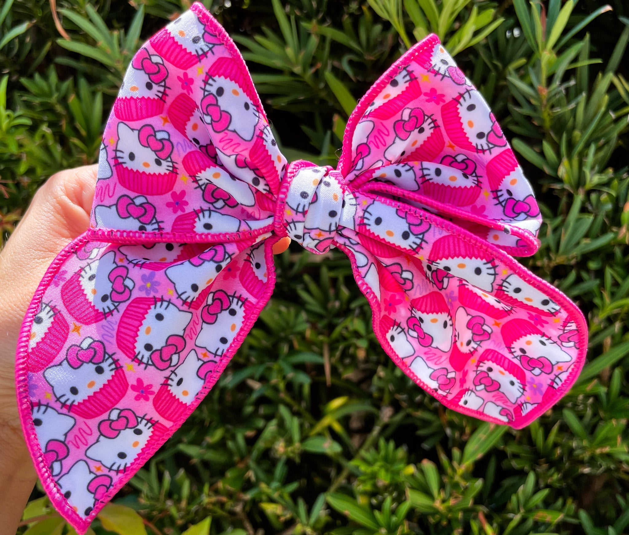 Cupcake Kitty Lady Like Bow